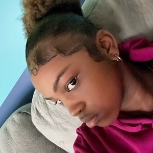 Meet your Posher, Kyla